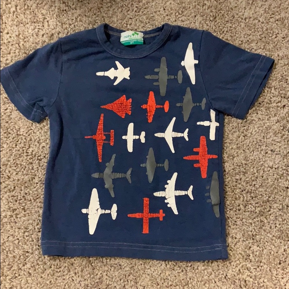 Used Nohi 2t organic cotton airplane shirt